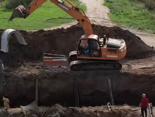 PEHUAJÓ: CONTINÚAN LAS OBRAS DE ALCANTARILLADO EN LÓPEZ Y PLANES Y NAMUNCURÁ 