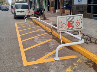 PEHUAJÓ: MEJORAS EN LA SEÑALIZACIÓN DE LOS ESTACIONAMIENTOS DE MOTOS