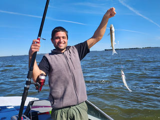FIN DE SEMANA LARGO DE PESCA EN GUAMINÍ