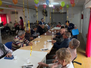 TRES LOMAS: FESTEJOS POR EL DÍA DE LA ANCIANIDAD EN LOS HOGARES DEL HOSPITAL MUNICIPAL