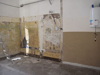 PELLEGRINI: AVANZA LA OBRA DE REFACCIÓN EN EL HOGAR MUNICIPAL