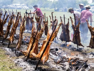 ARBOLEDAS CELEBRÓ UNA NUEVA Y EXITOSA EDICIÓN DE LA FIESTA DEL CORDERO