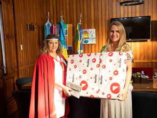 DAIREAUX: LA INTENDENTA INTERINA RECIBIÓ A LA FORTINERA 2023