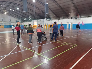 SE BRINDAN CLASES DE DEPORTES ADAPTADOS, EN EL GIMNASIO MUNICIPAL DE DAIREAUX