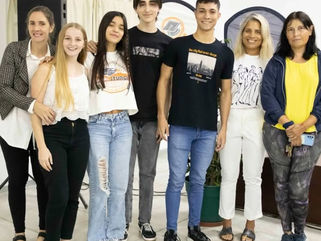 DAIREAUX: ENTREGA DE BECAS ESTUDIANTILES