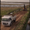 RIVADAVIA: REFUERZO DEL PAREDÓN DEL CANAL DEL RÍO V
