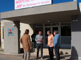 EL DR. EDUARDO ARGAÑIN COMENZÓ A ATENDER EN TRES LOMAS