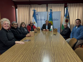SALLIQUELÓ: RECONOCIMIENTO A TRABAJADORES MUNICIPALES EN SU JUBILACIÓN