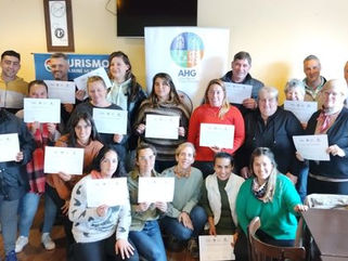 SE REALIZÓ EN GUAMINÍ EL 1° TALLER DE ATENCIÓN EN EMPRENDIMIENTOS GASTRONÓMICOS Y DE ALOJAMIENTOS