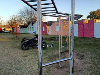 DAIREAUX: MANTENIMIENTO DE PLAZAS Y ESPACIOS VERDES