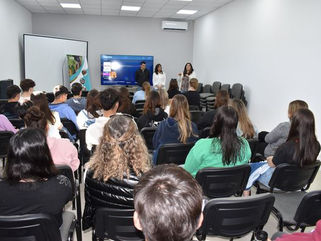 GUAMINÍ: ESTUDIANTES DEL DISTRITO PARTICIPARON DE LA MUESTRA DE CARRERAS “HORIZONTES 2023 – 2024”