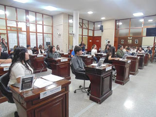 TRENQUE LAUQUEN: EL INTENDENTE FRANCISCO RECOULAT PARTICIPÓ DE LA SESIÓN PREPARATORIA DEL CONCEJO DELIBERANTE JUVENIL EN SU 20º ANIVERSARIO