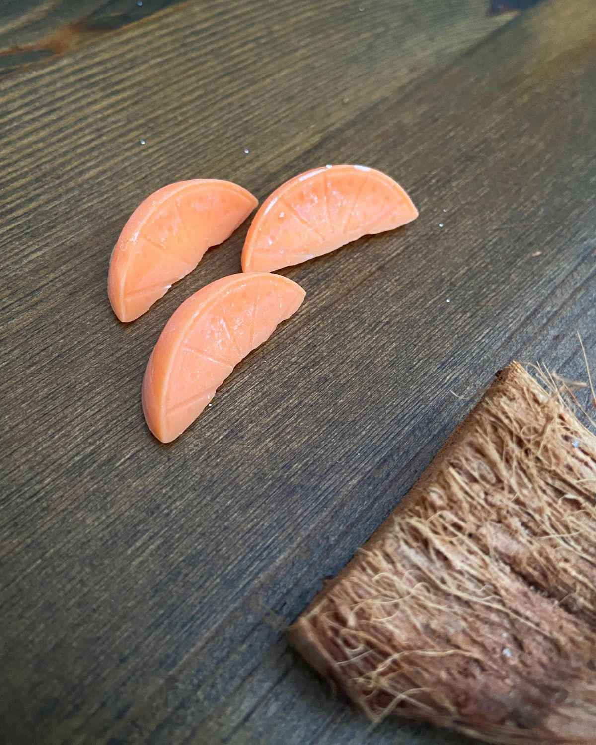 Mango and Passionfruit cocktail - wax melts 🤍