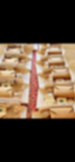 LUNCHES BOXES