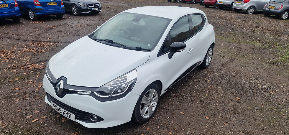Thumbnail: 2014 Renault Clio Dynamique Medianav 5-Door Hatchback