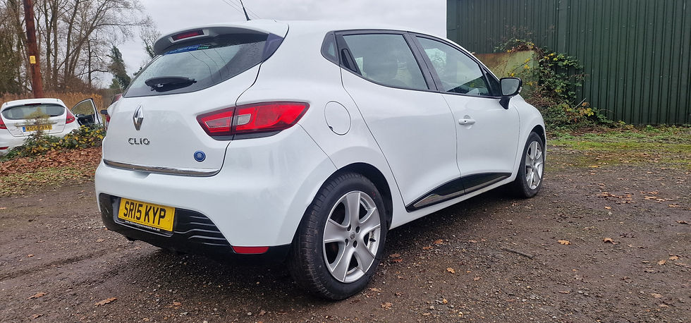 Thumbnail: 2014 Renault Clio Dynamique Medianav 5-Door Hatchback