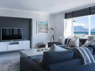 Luxury Home Buying in South Florida: Expert Guide by Jenny Forth