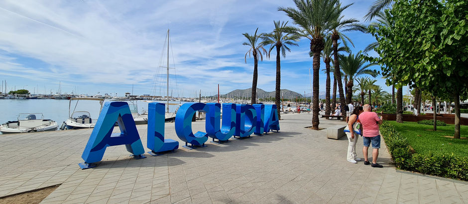 Living in Alcudia: the story of a place that captivates every day