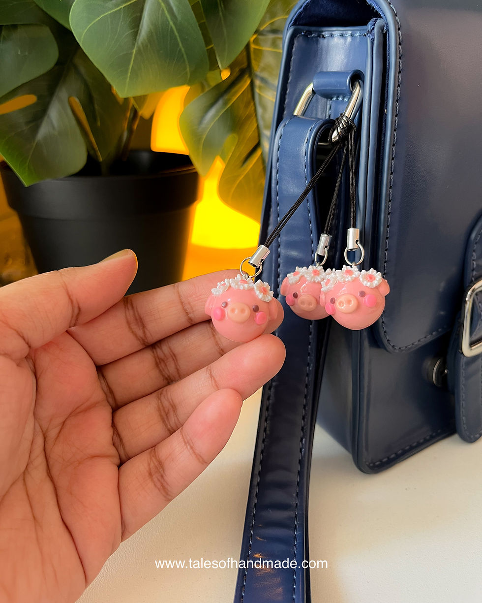 Thumbnail: Daisy Piglet –  Pink Pig Bag Charm