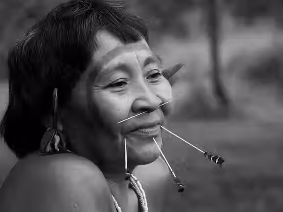 Cultura indígena enfrenta colonialismo como política de Estado