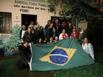 BdF: Jovens agricultores trocam saberes com lideranças do campo em formação política no Paraná
