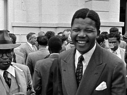Advogado relata como tentou interromper discurso de Mandela