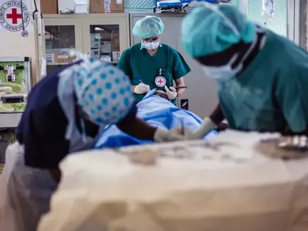 Guerra no Sudão intensifica colapso hospitalar e expõe mortes evitáveis em maternidade