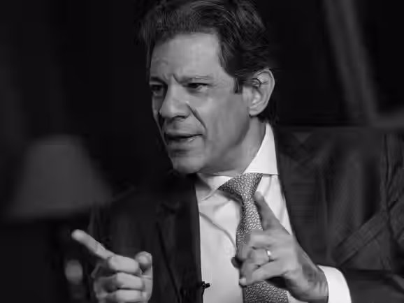 Haddad defende taxação de bancos e apostas online para garantir financiamento do Fundeb e salários de professores