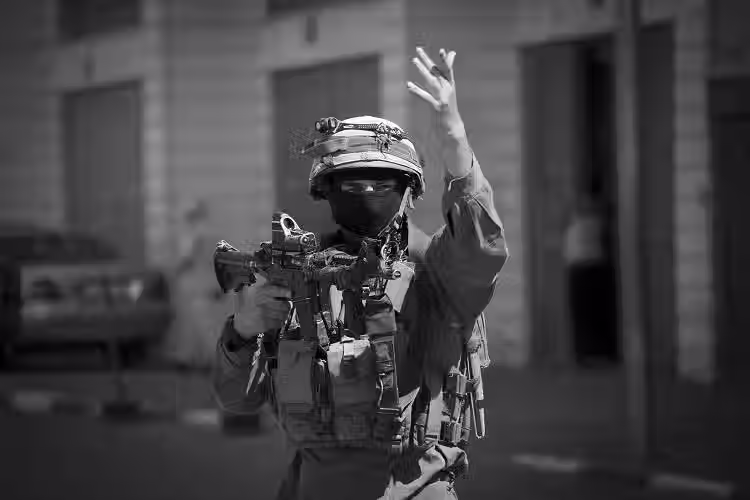 Soldado israelense ©YESH DIN