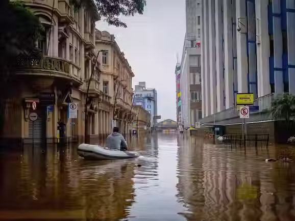 Dois anos após inundações históricas, 36 municípios gaúchos têm leis que fragilizam APPs urbanas