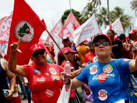 Mobilização pró-Lula leva atos às ruas em mais de 500 atividades pelo país