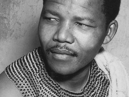 Uma denúncia da CIA levou à fatídica prisão de Mandela em 1962, afirma ex-diplomata americano