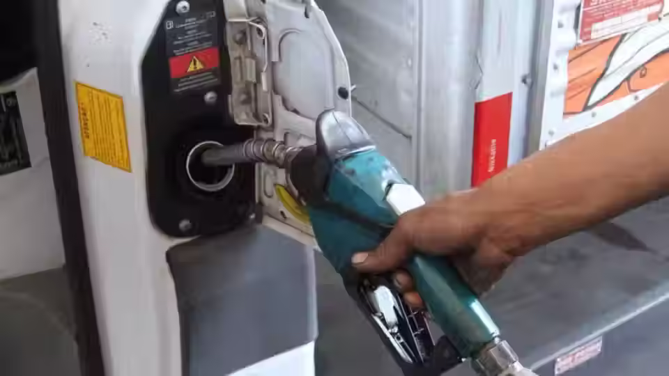Petrobras anunciou em 31 de maio uma redução de R$ 0,35 por litro no preço do diesel vendido às distribuidoras