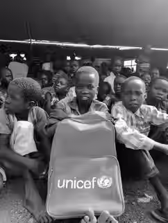 Darfur: crianças isoladas expõem colapso humanitário no Sudão