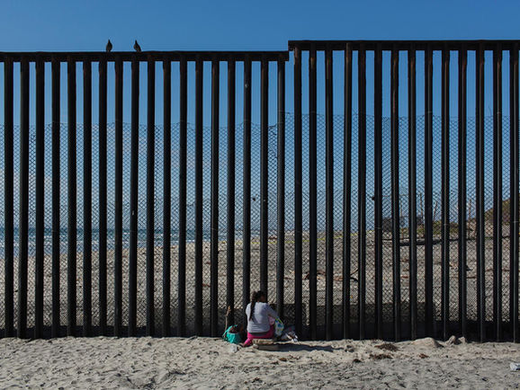 Trump destrói sítio arqueológico para construção de novo muro na fronteira