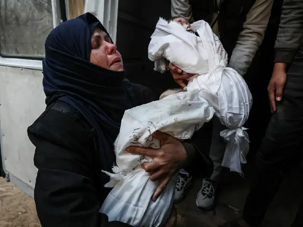 Os intensos ataques de Israel no norte de Gaza resultaram em mais de 1.000 palestinos mortos ao longo de 24 dias