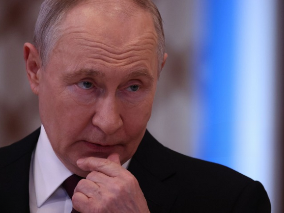 O conflito pode terminar até o final do dia se as forças ucranianas deixarem as regiões russas - Kremlin