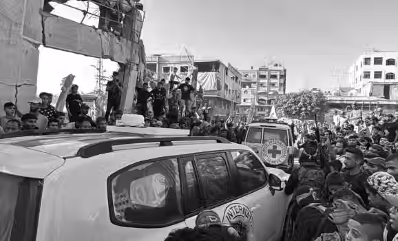 Brigadas Al-Qassam Libertam 20 Prisioneiros Israelenses sob Acordo de Cessar-Fogo