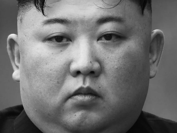 Equipe de Trump avalia diálogo direto com Kim Jong Un para reduzir tensões na Península Coreana
