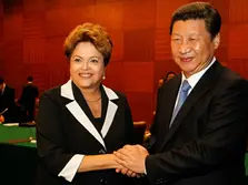 Xi Jinping visita sede do NBD e reforça apoio à gestão de Dilma Rousseff
