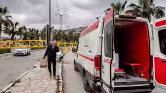 "Sou médico na Cisjordânia ocupada. Nossos hospitais estão à beira da falência." Hazim Faisal