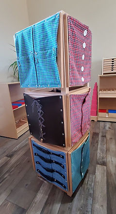 dressing frame.jpg