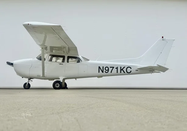 Diamond DA-40 on takeoff