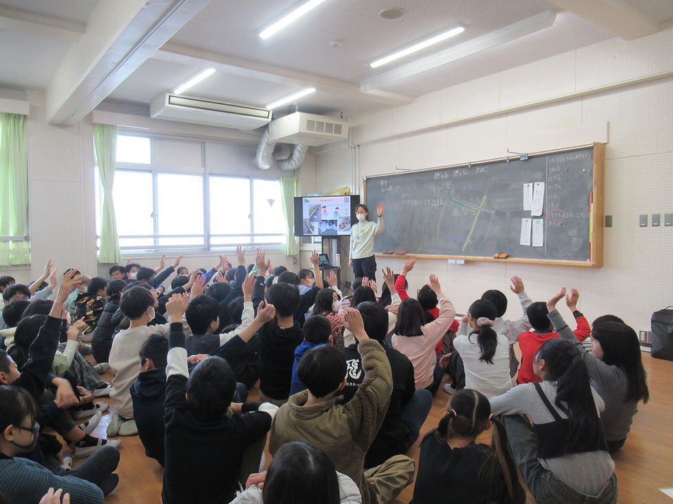 登戸小学校と一緒にゴミ拾い！