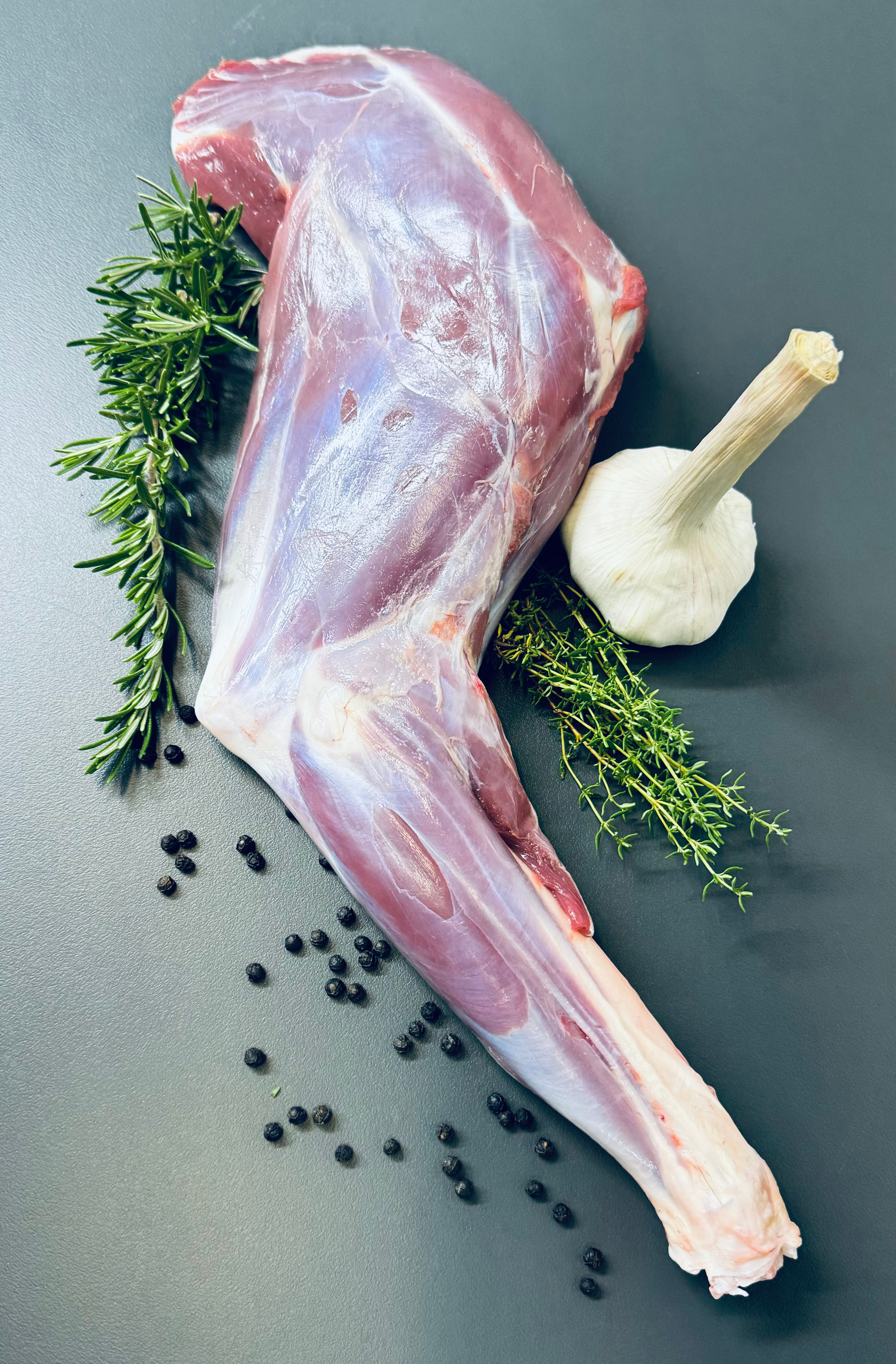 Rehschulter mit Knochen (Blatt)