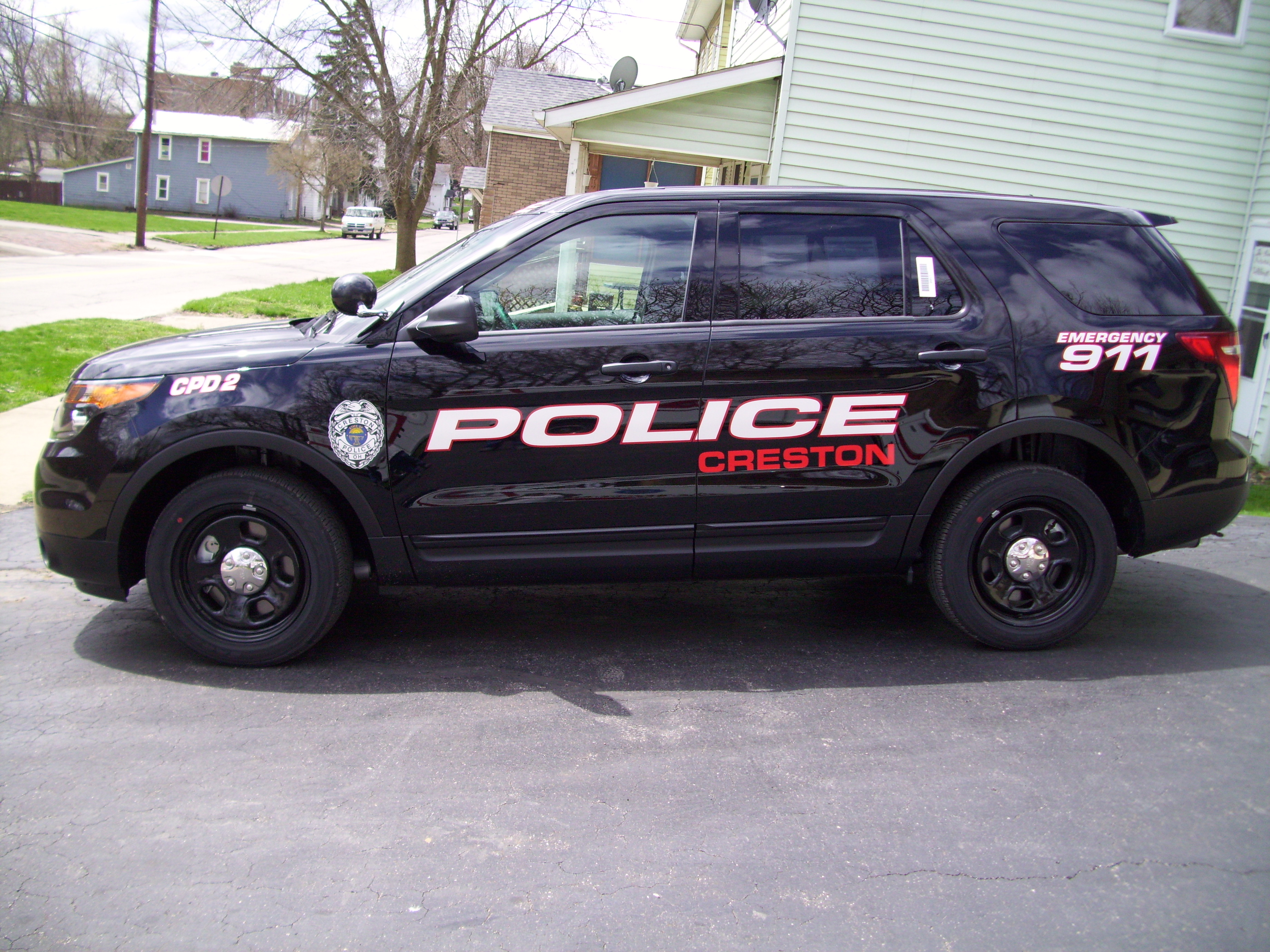 Emergency Vehicles foughtsigns