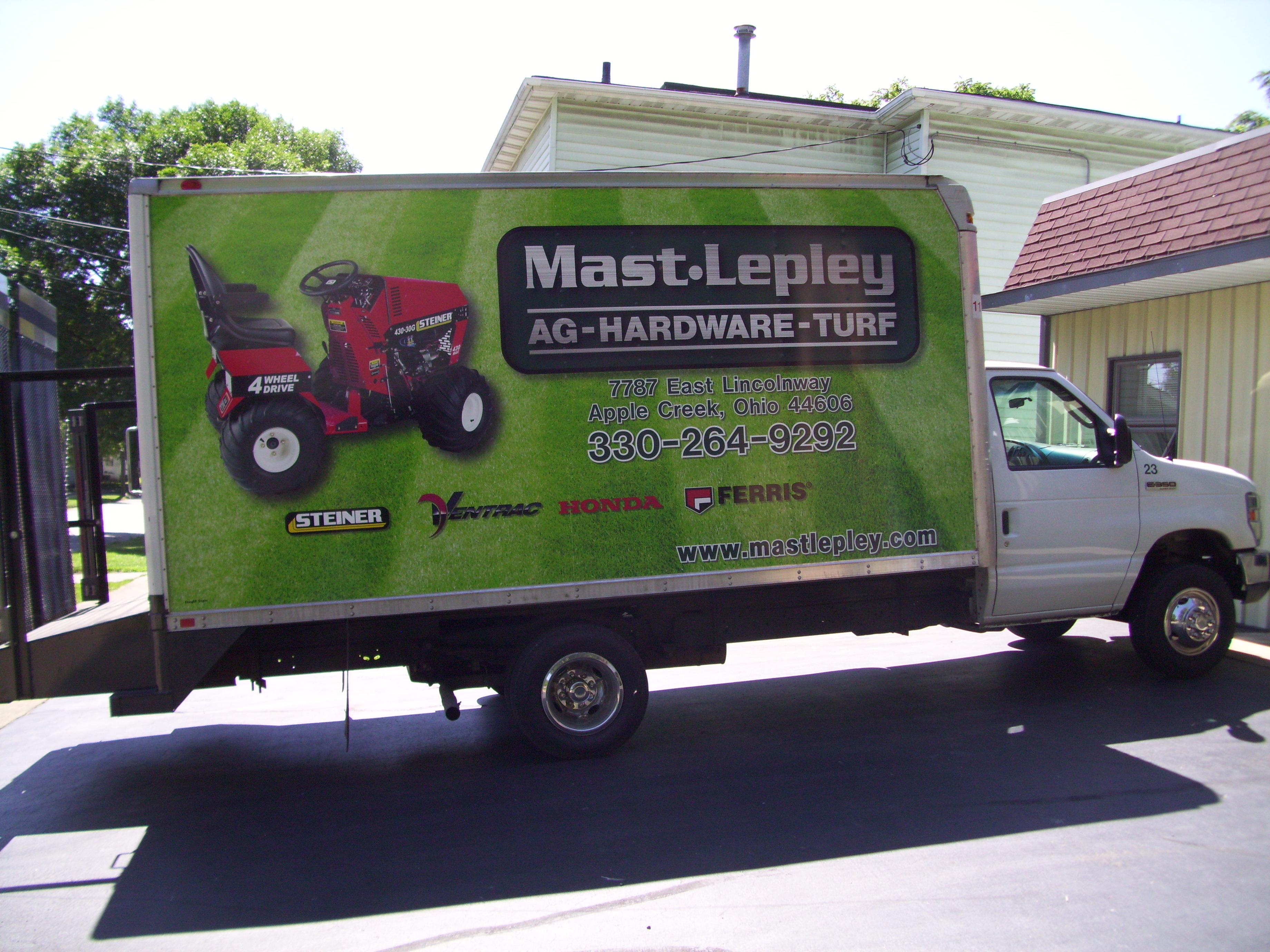 Mast Lepley Box Truck