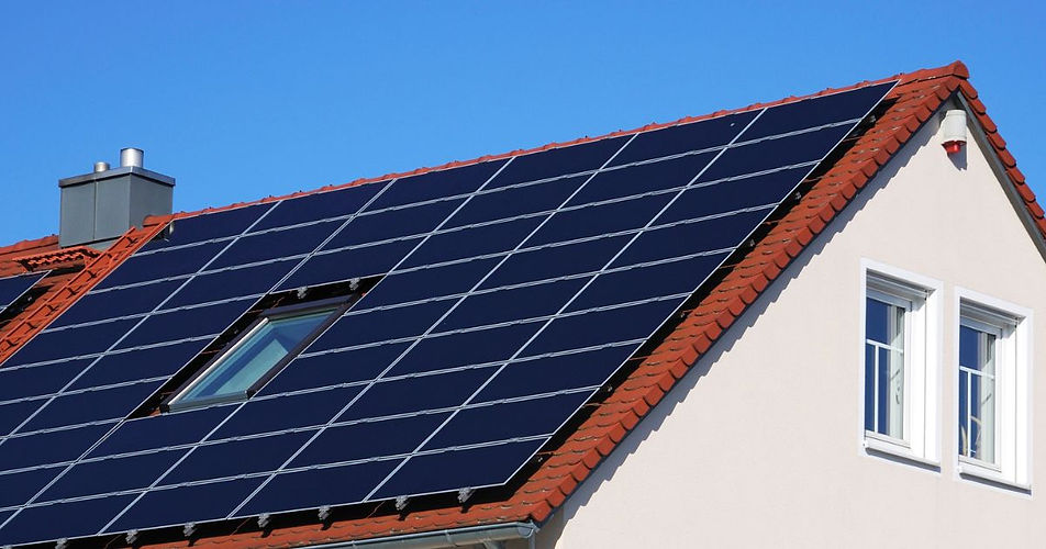 IMAGE 2.5_1 Solar panel roof.jpg