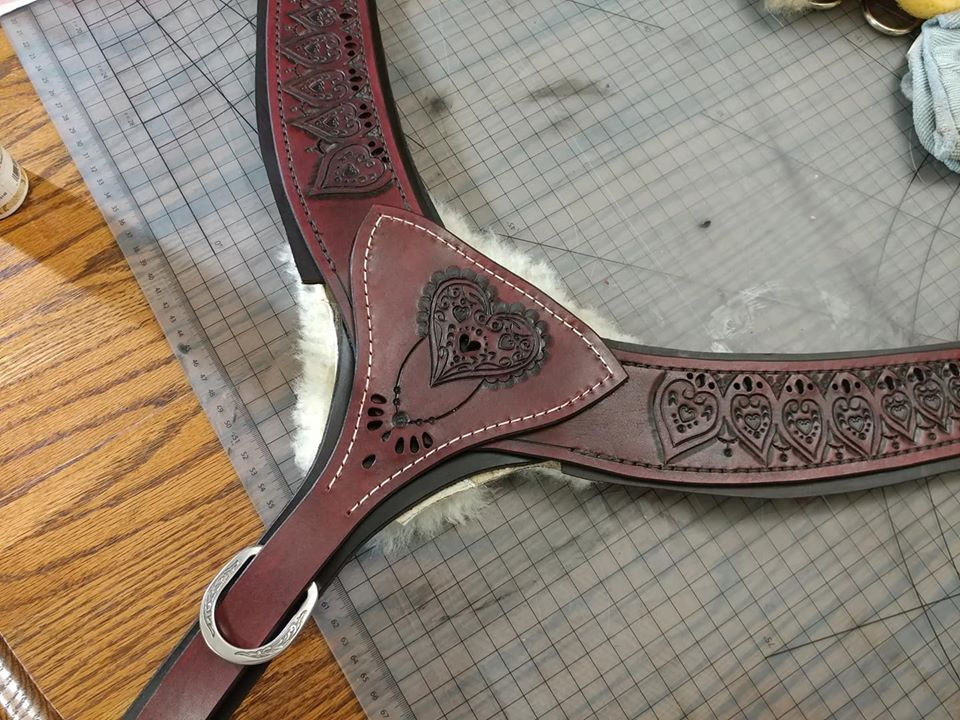 Thumbnail: CUSTOM Breastcollars