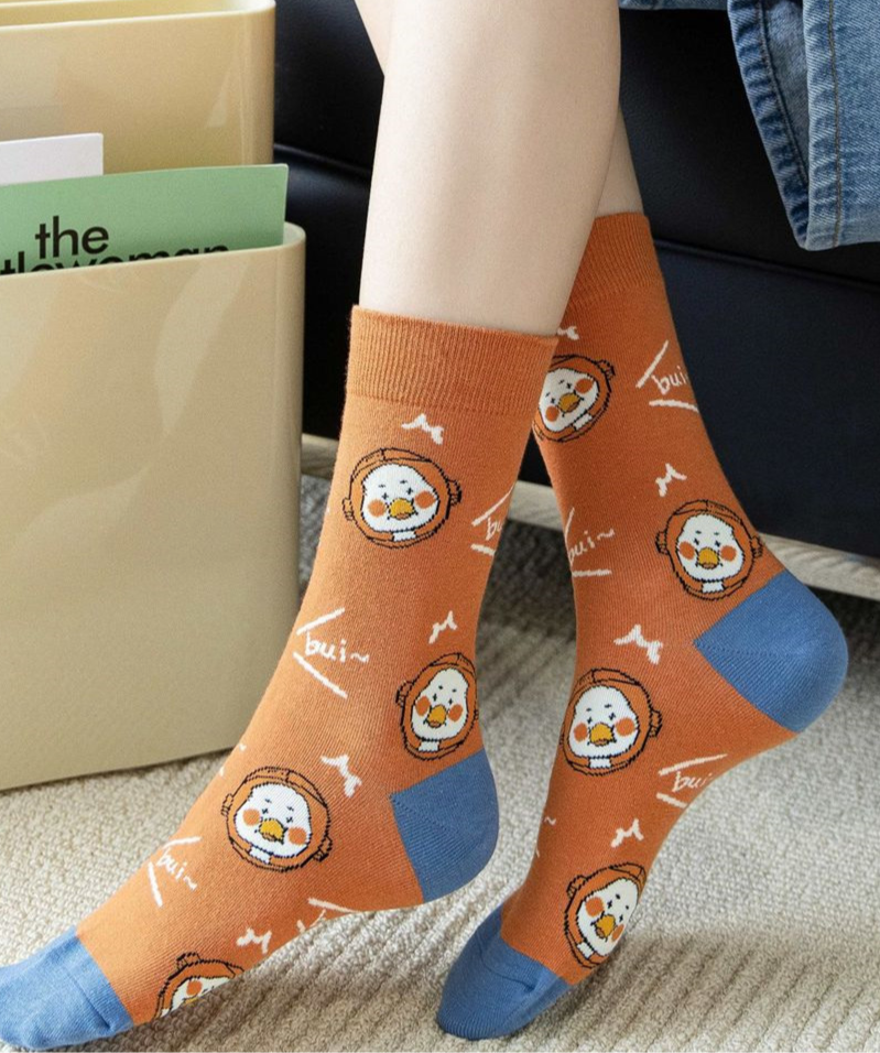 Cartoon Duck Socks Perfect for Fall Season